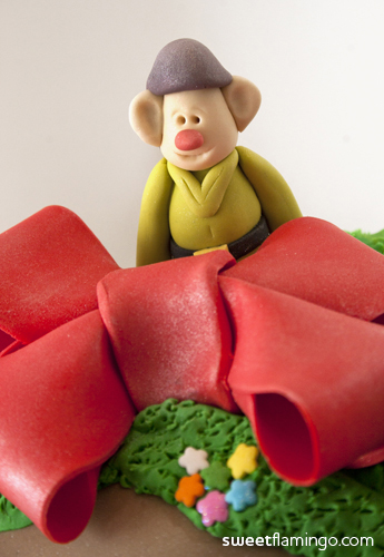 Snow White & the 7 Dwarfs Birthday Cake - Dopey