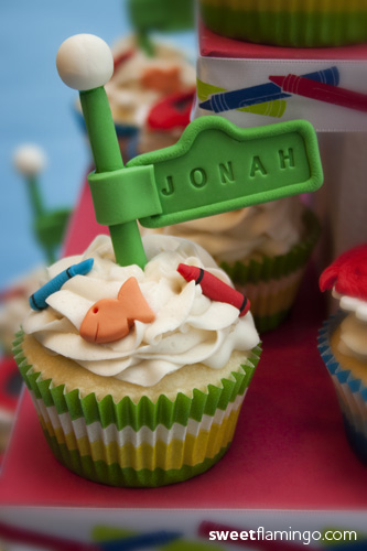 Sesame Street Sign Cupcake