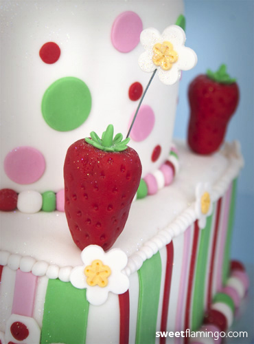 Little Strawberrys & Flowers