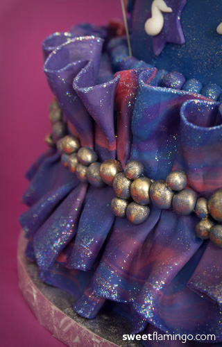 Taylor Swift's Dress Inspired Birthday Cake